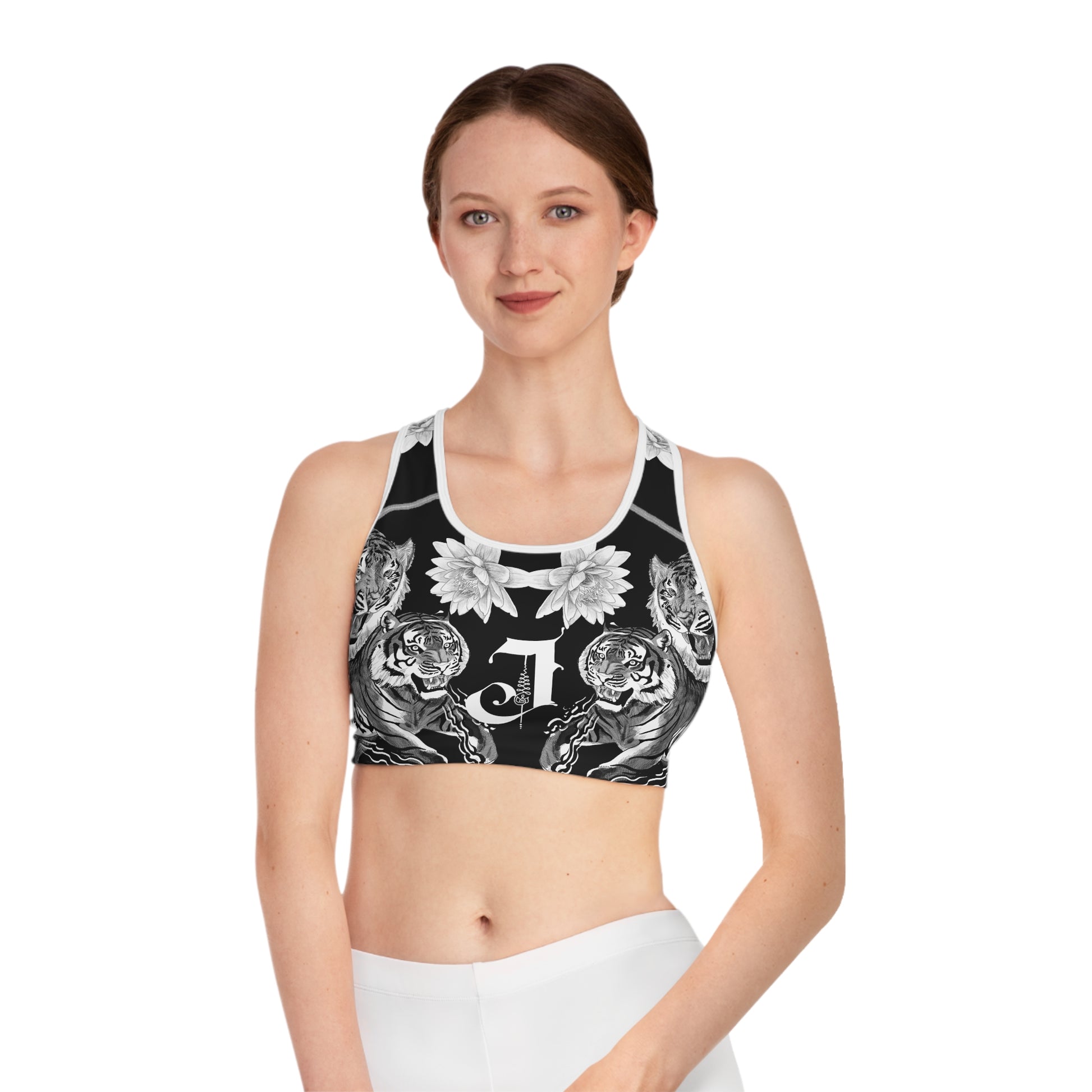 Bold Tiger Print Sports Bra - Stylish Activewear for Fitness Enthusiasts