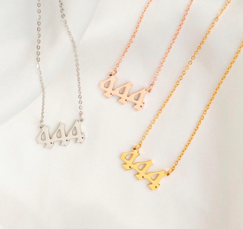 Name necklace